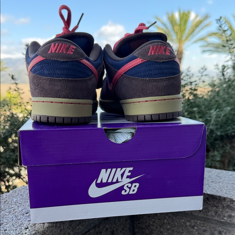 Nike SB Dunk Low Pro Barque Brown/ Adobe size 12 W/box - Picture 3 of 5